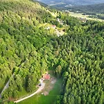 Zeleni Raj Paradise House * Žužemberk