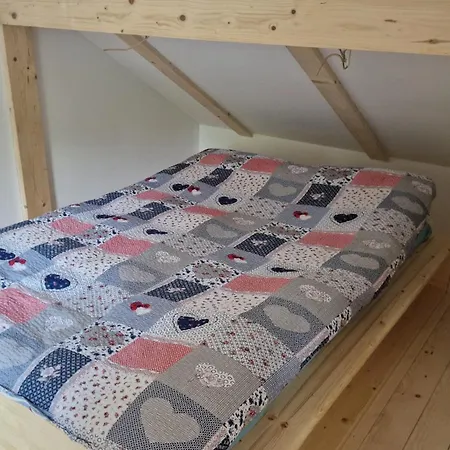 Nyaraló Zeleni Raj Paradise House Žužemberk