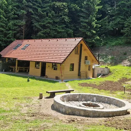 Zeleni Raj Paradise House * Žužemberk