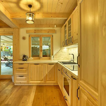 Zeleni Raj Paradise House Nyaraló