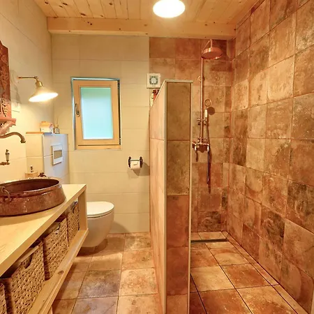 Zeleni Raj Paradise House Nyaraló Žužemberk