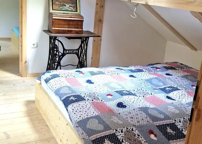 Zeleni Raj Paradise House בית נופש