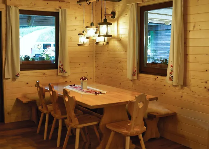 Zeleni Raj Paradise House בית נופש *