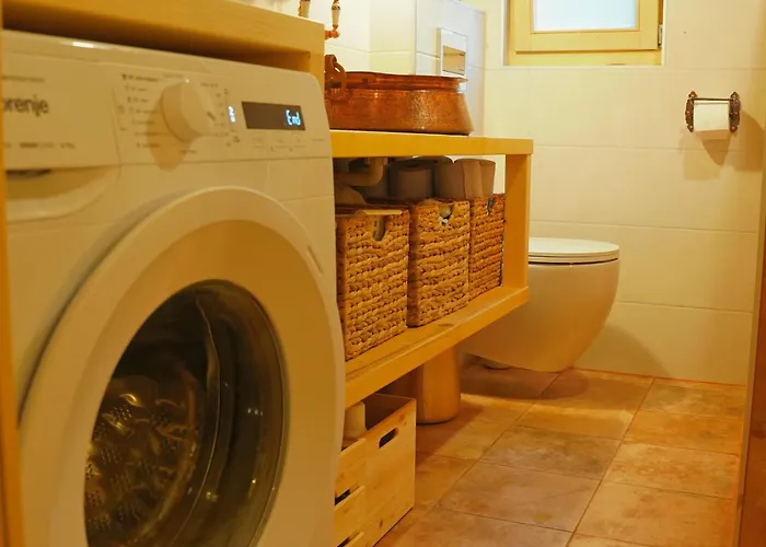 Zeleni Raj Paradise House בית נופש